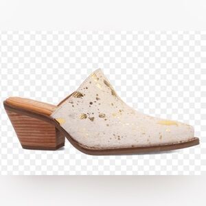 COCONUTS BY MATISSE COW TINT HEEL MULE SIZE 8.5